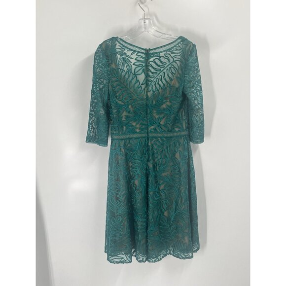 Tadashi Shoji Green Burnout Lace 3/4 Sleeves Sz 6 Cocktail - Picture 5 of 7